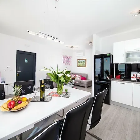 Matic 빌라 마카르스카